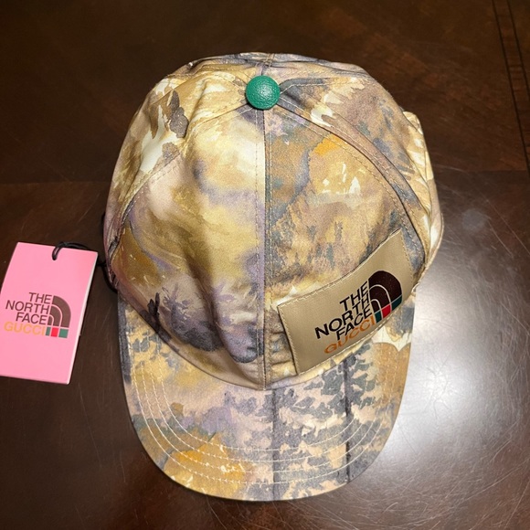 New Authentic Gucci North Face Logo Baseball Hat Size S - Picture 4 of 15